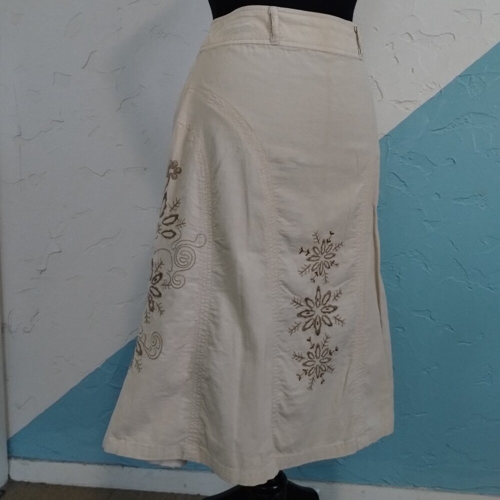 Faded Glory Corduroy Snowflake Embroidered Skirt